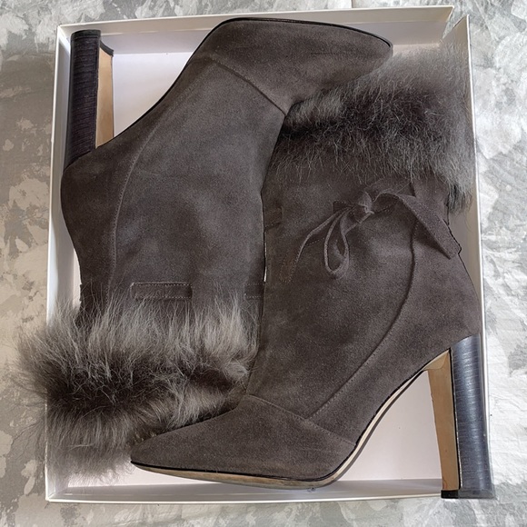 MANOLO BLAHNIK BELEMFU GREY SUEDE FUR BOOTS - Picture 3 of 4